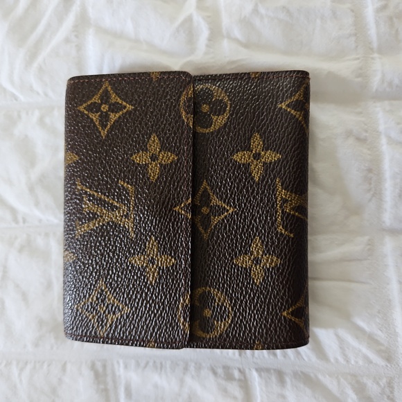 LV Portefeuille Elise Monogram Tri-Fold Wallet - Picture 2 of 13